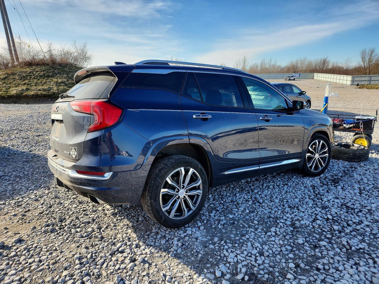 2019 GMC Terrain Denali - zdjęcie 3