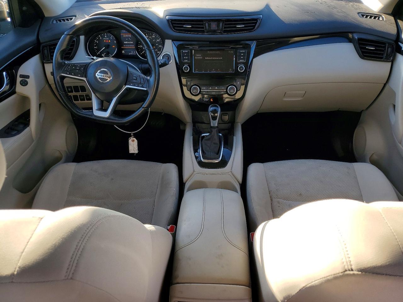 2021 Nissan Rogue Sport Sv - zdjęcie 8