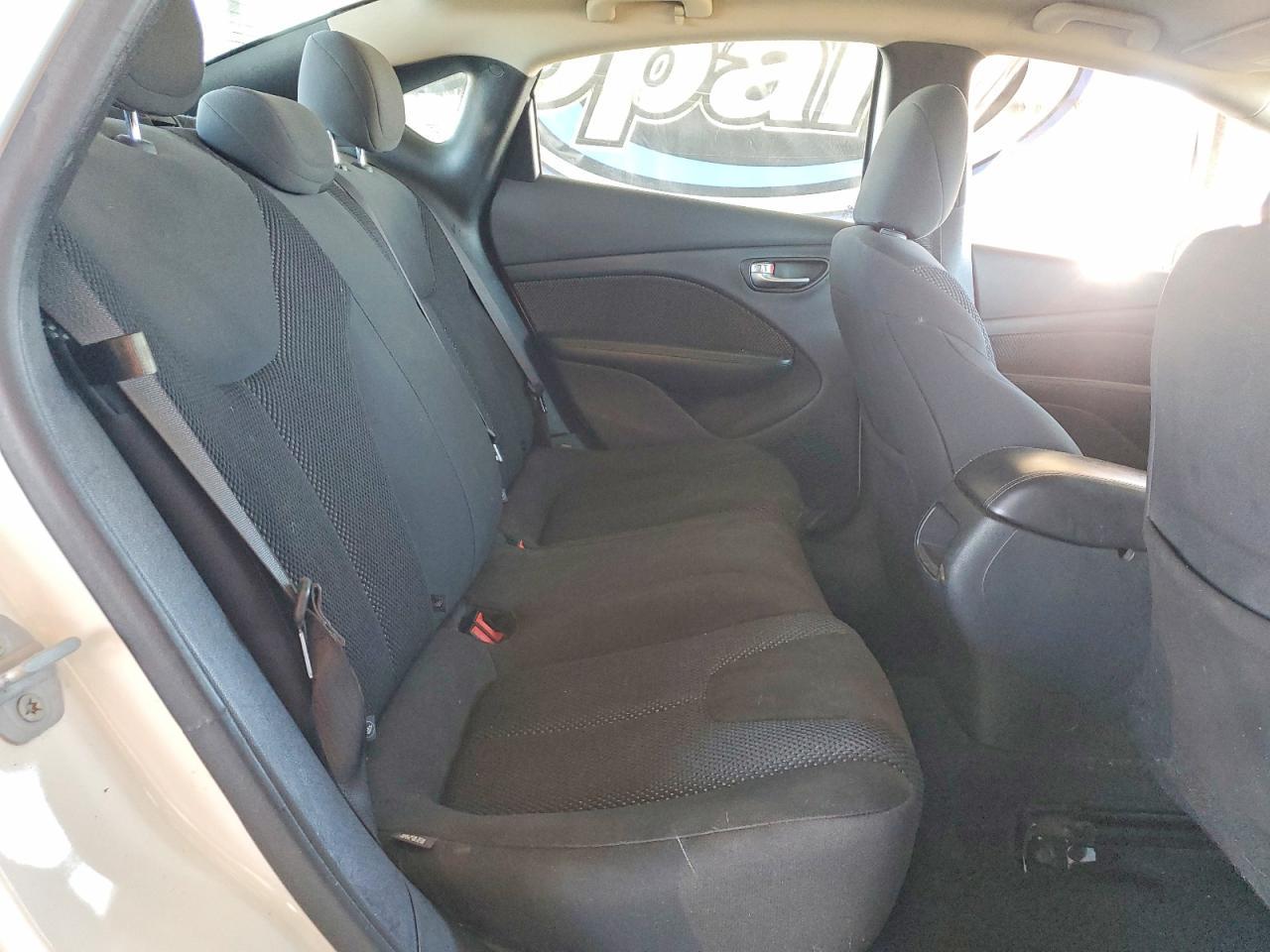 2016 Dodge Dart Se Aero - zdjęcie 10