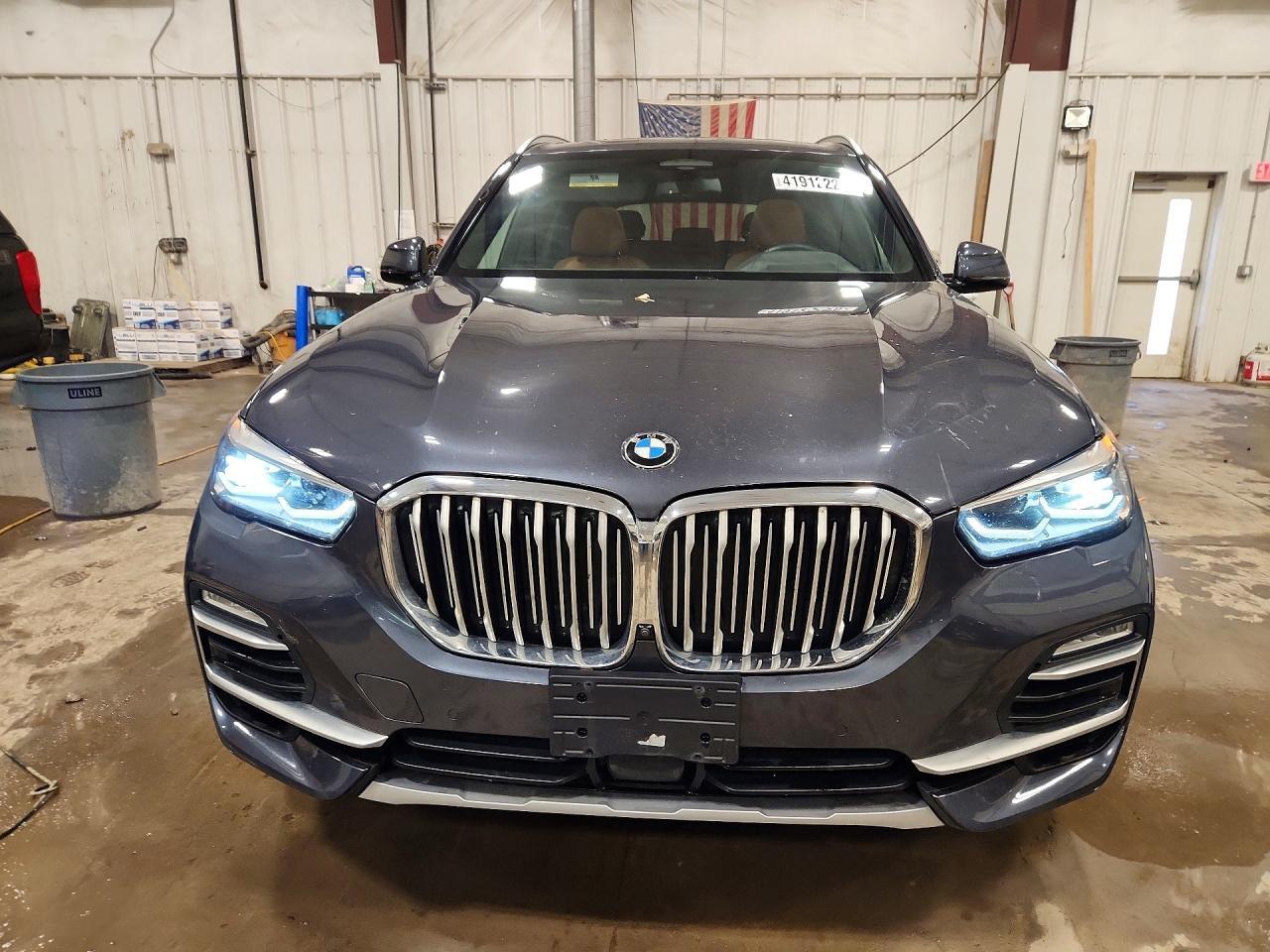 2020 BMW X5 xDrive40I - zdjęcie 5