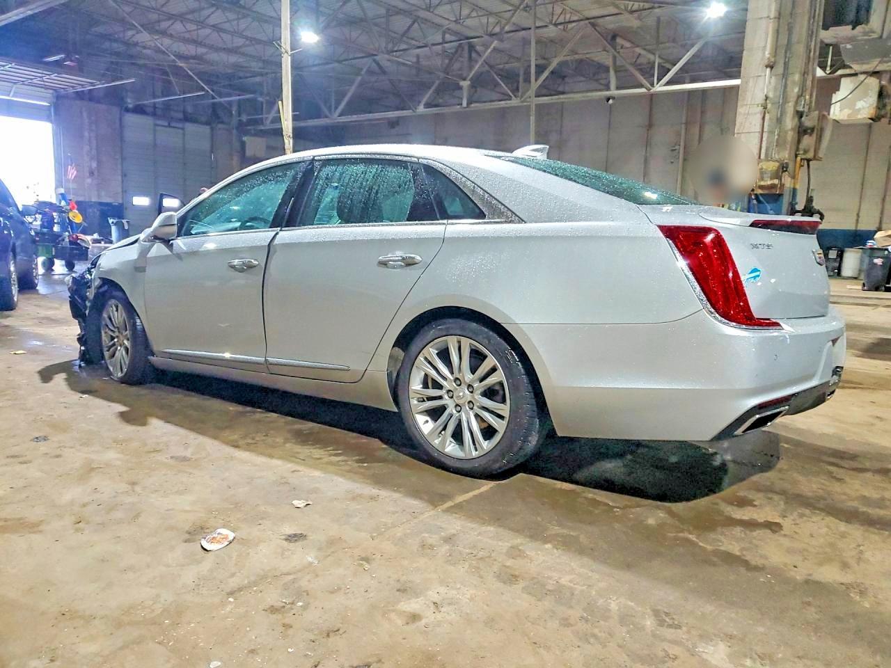 2019 Cadillac Xts Luxury - zdjęcie 2