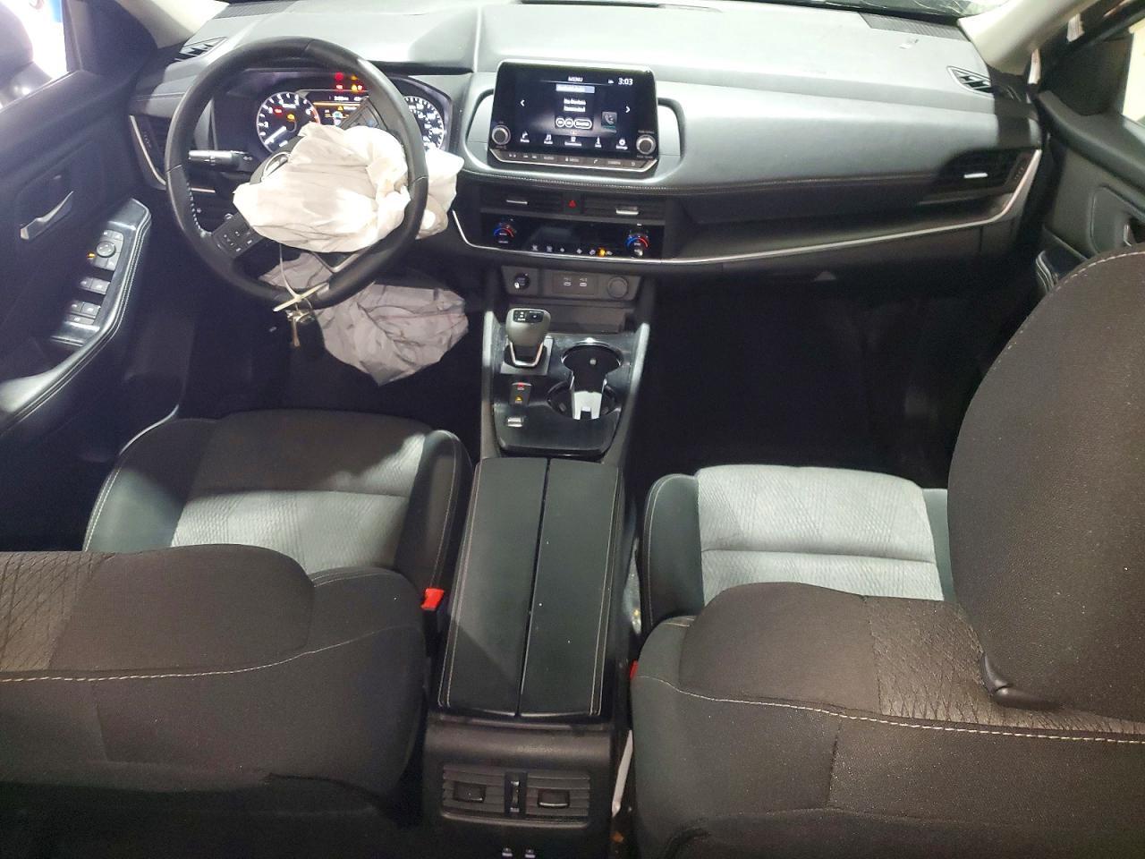 2025 Nissan Rogue Sv - zdjęcie 8