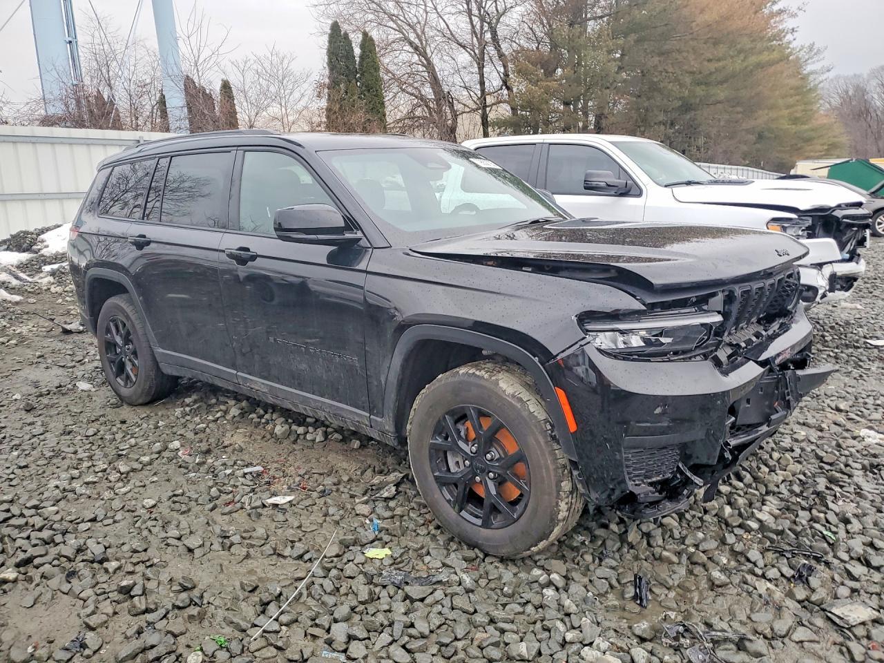 2025 Jeep Grand Cherokee L Laredo - zdjęcie 4