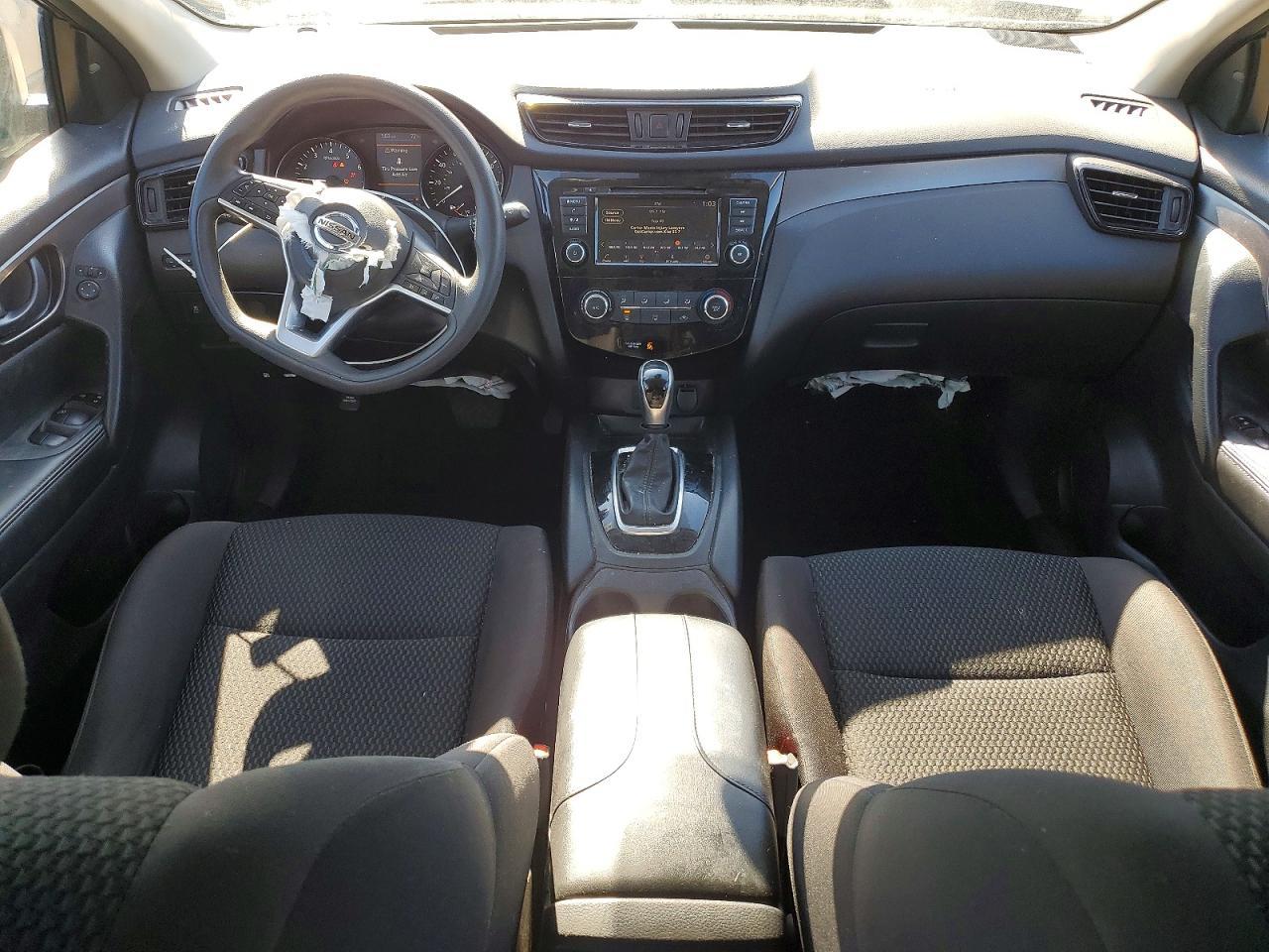 2020 Nissan Rogue Sport S - zdjęcie 8