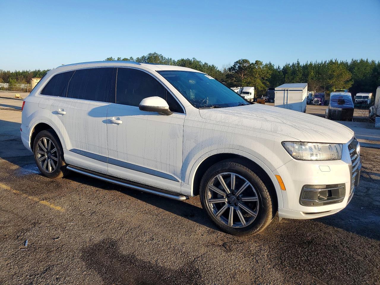 2018 Audi Q7 Premium Plus - zdjęcie 4