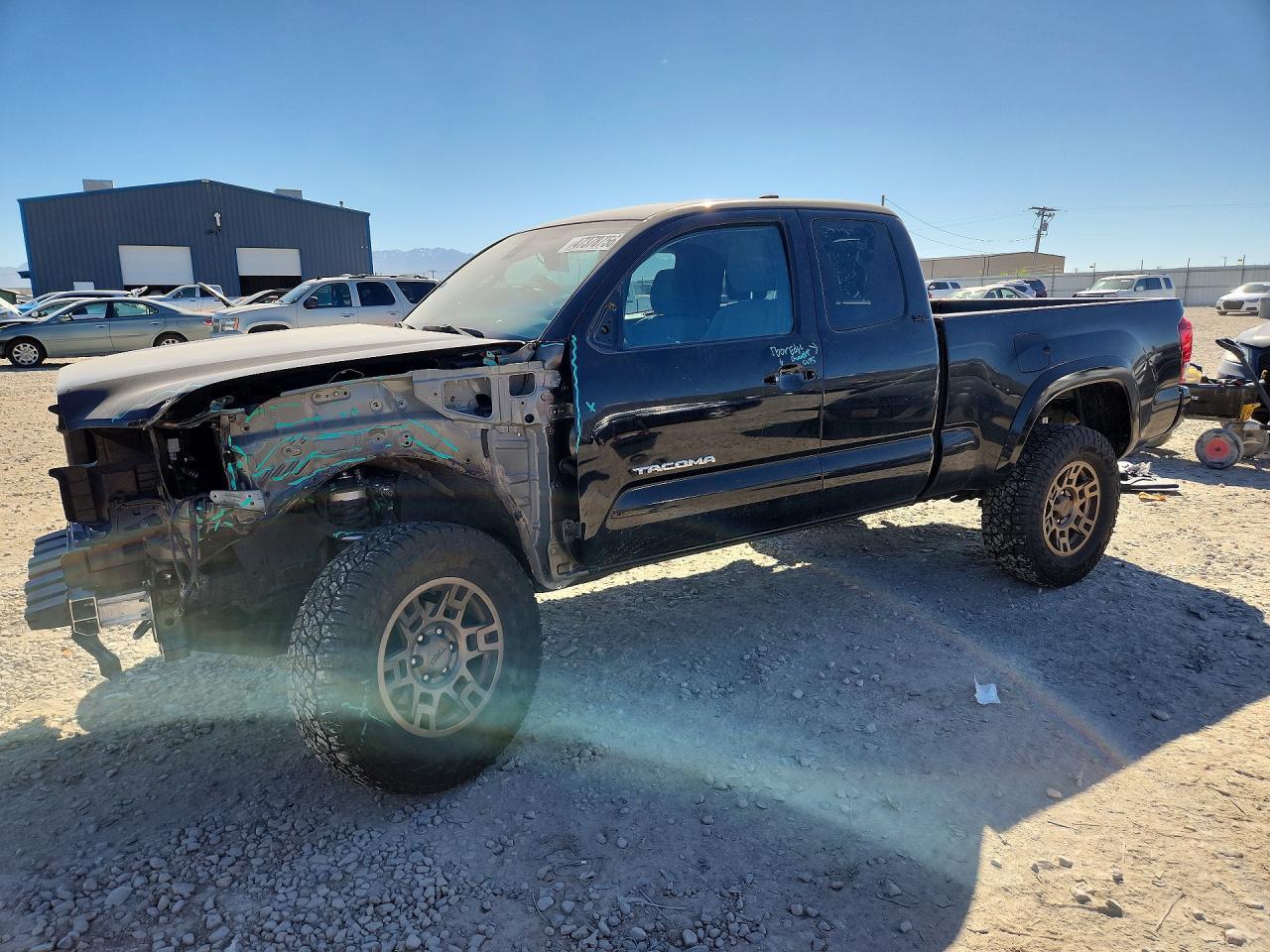 2022 Toyota Tacoma Sr5 V6 - zdjęcie główne