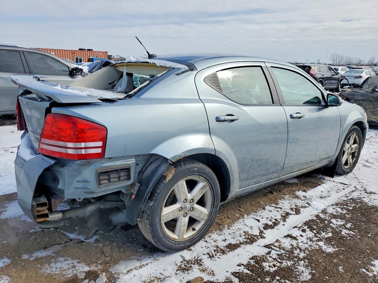 2020 Dodge Avenger R - zdjęcie 3