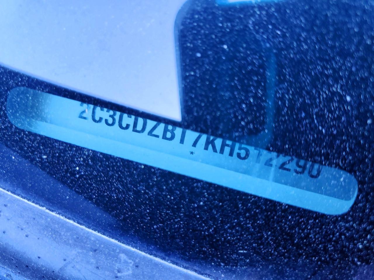 2019 Dodge Challenger R - zdjęcie 12