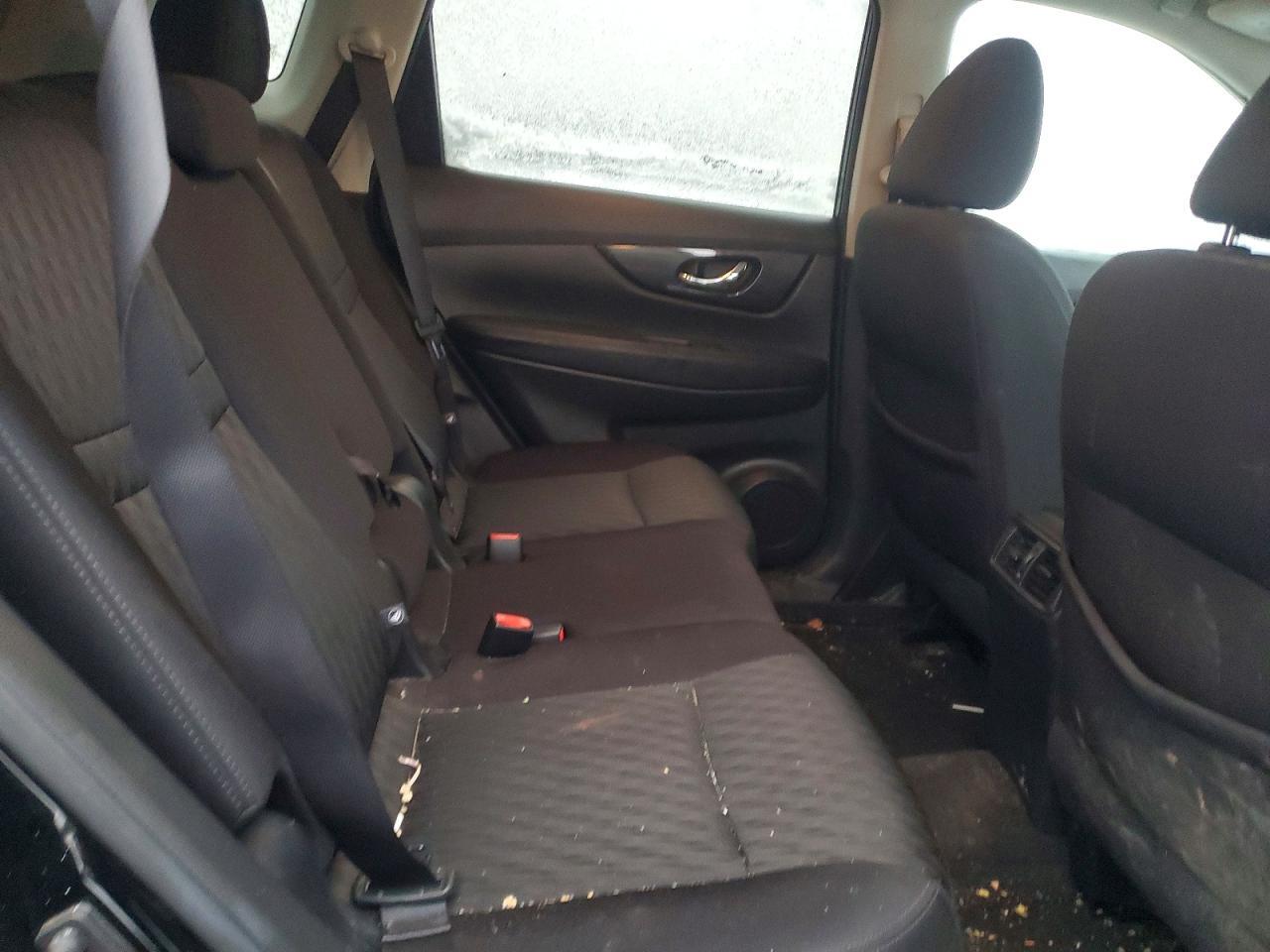 2017 Nissan Rogue S - zdjęcie 11