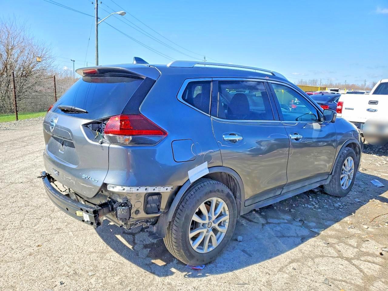 2018 Nissan Rogue Sv - zdjęcie 3