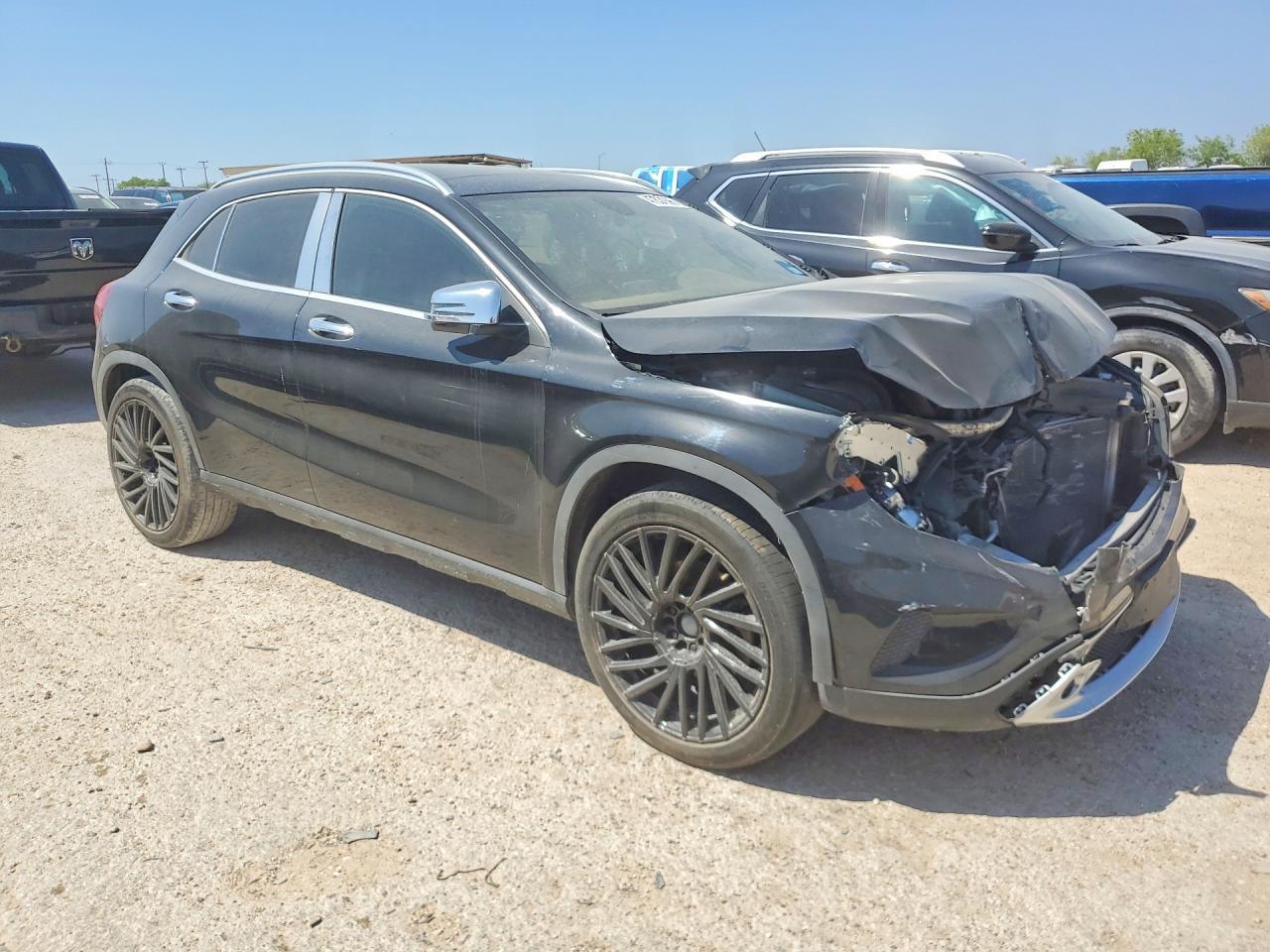 2015 Mercedes-Benz Gla 250 - zdjęcie 4