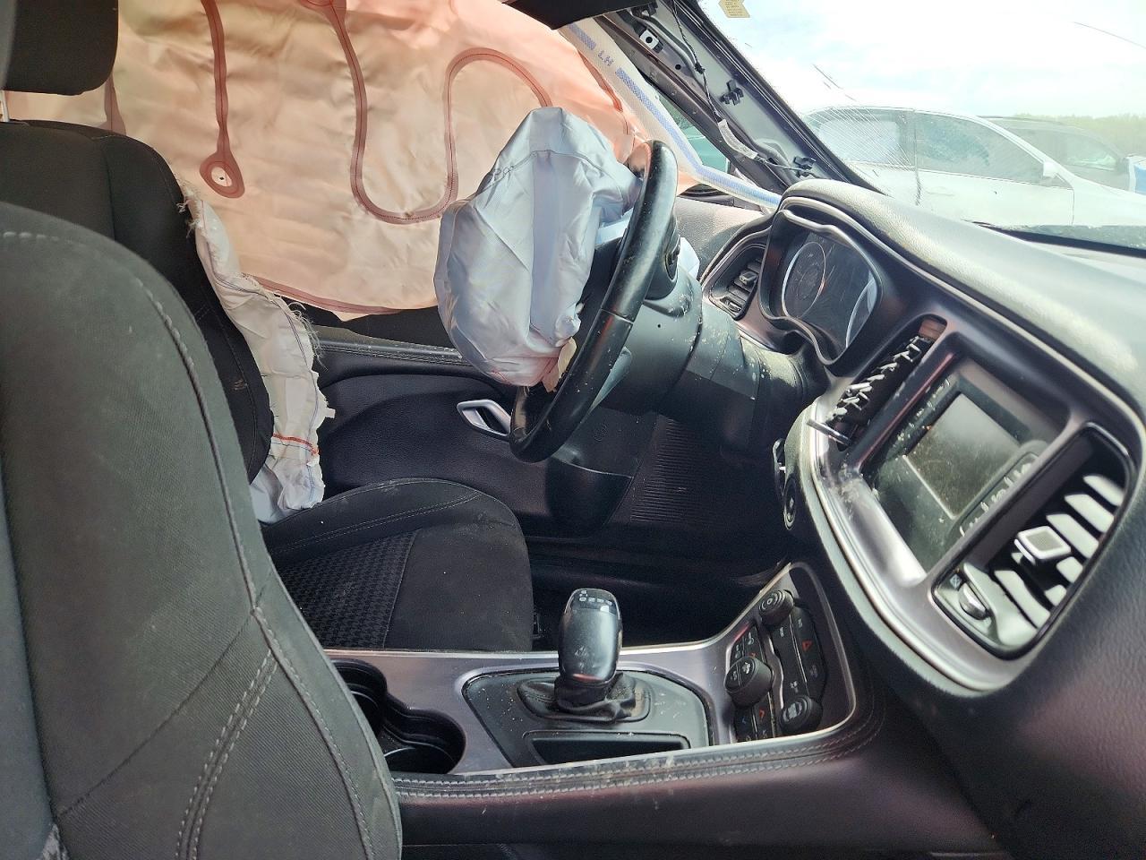 2017 Dodge Challenger Sxt - zdjęcie 7