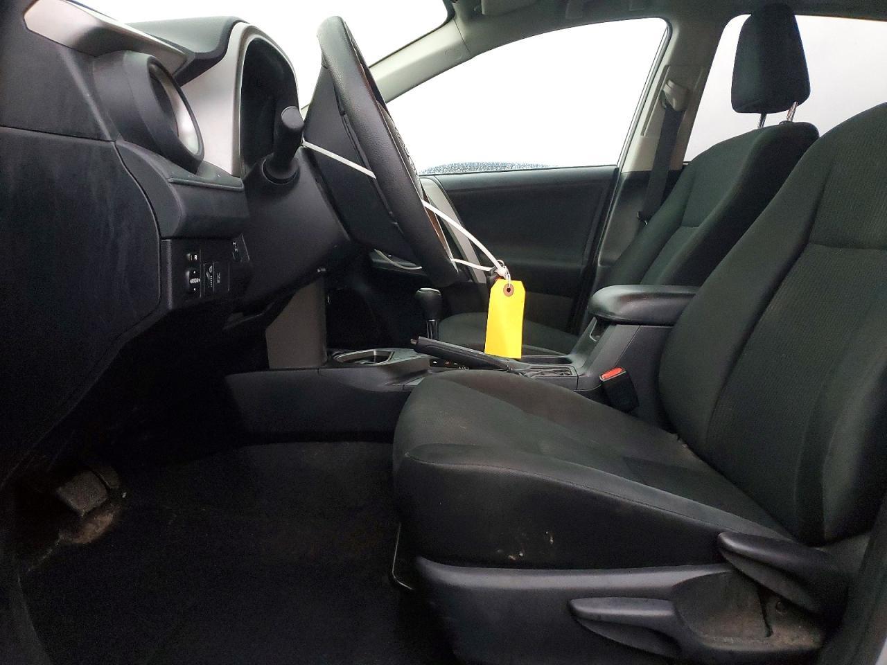2018 Toyota Rav4 Le - zdjęcie 7