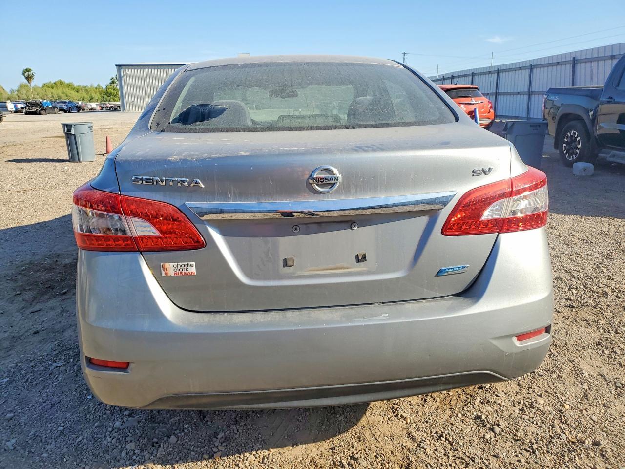 2013 Nissan Sentra S - zdjęcie 6