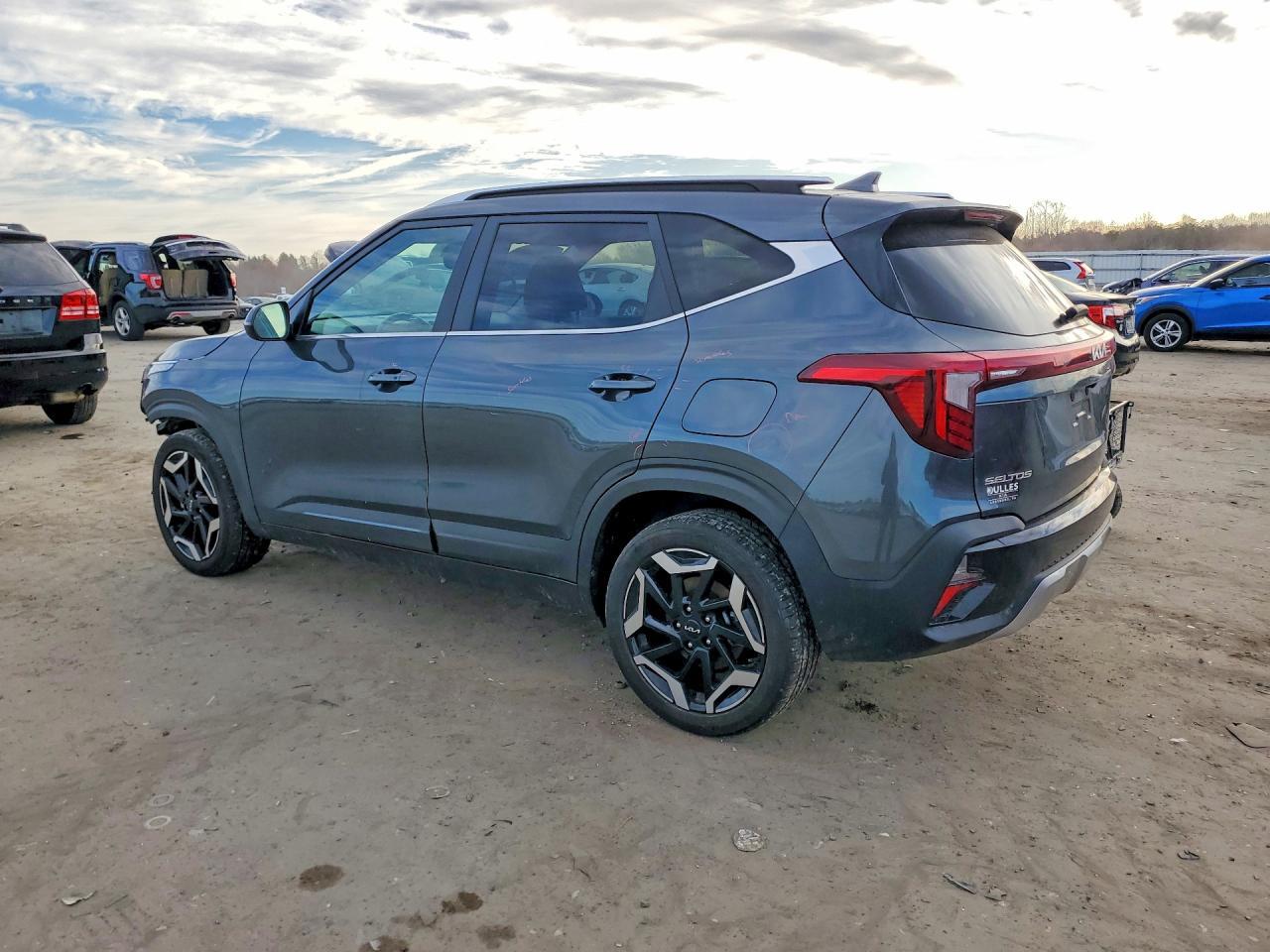 2024 Kia Seltos Sx - zdjęcie 2