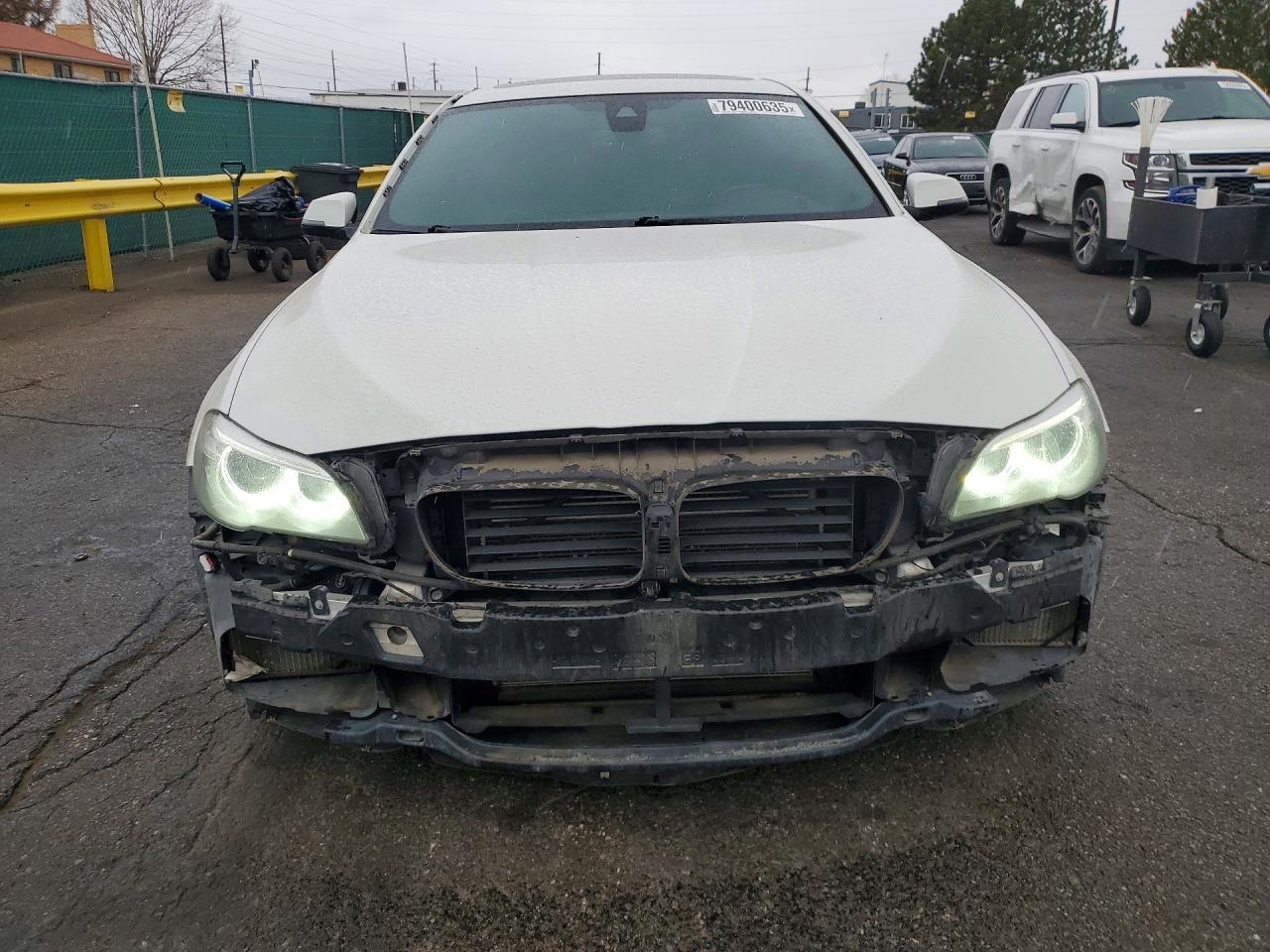 2015 BMW Seria 5 550i - zdjęcie 5