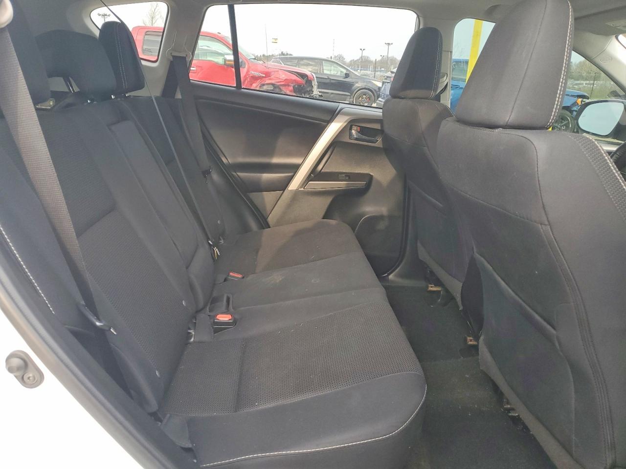 2018 Toyota Rav4 Xle - zdjęcie 11