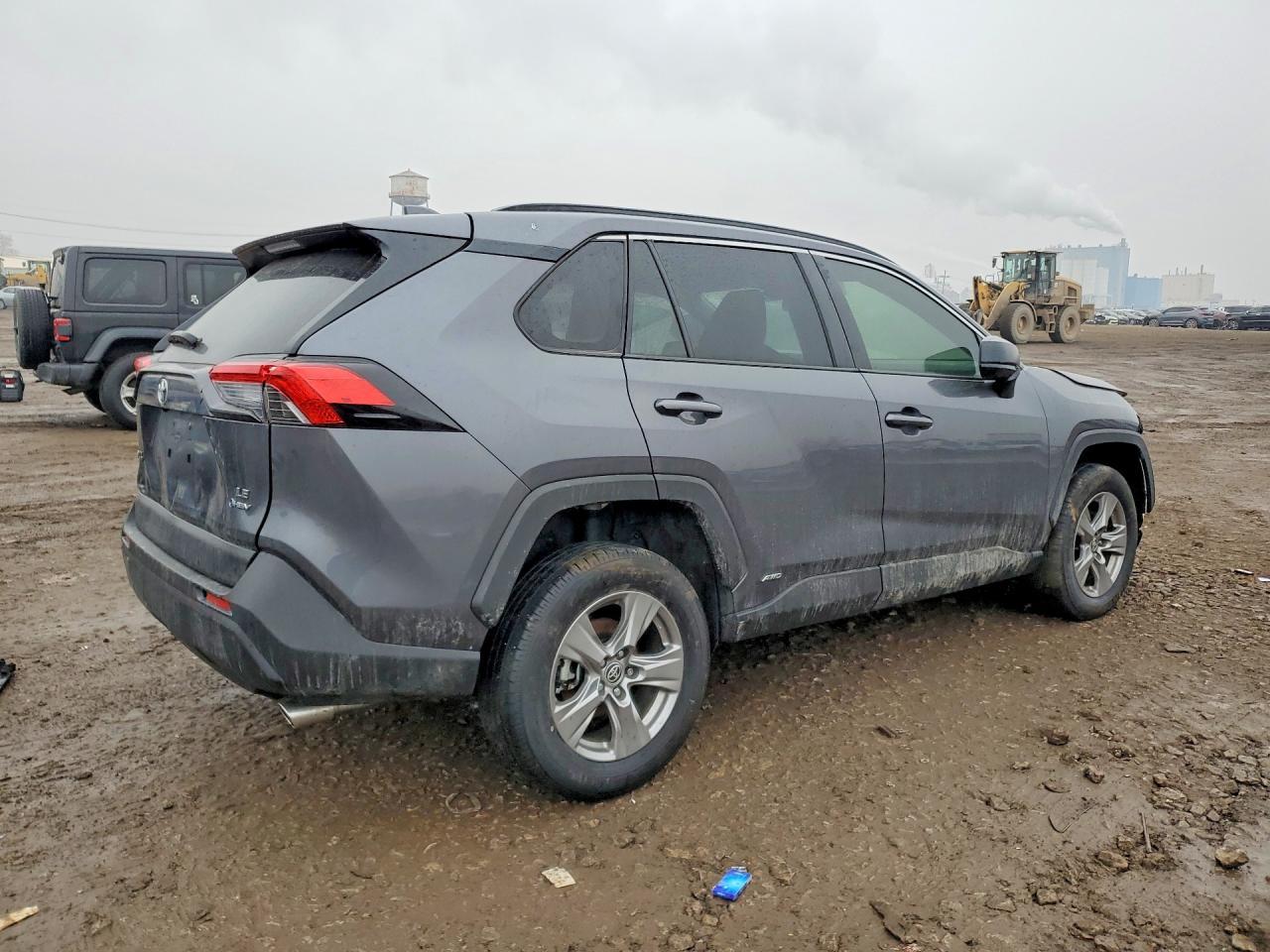 2025 Toyota Rav4 - zdjęcie 3