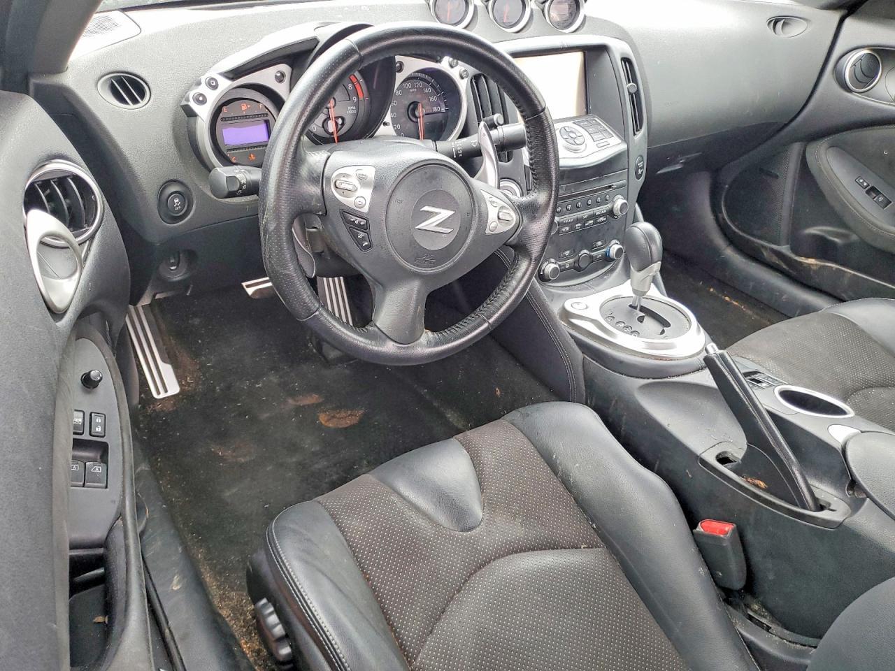 2019 Nissan 370Z Sport Touring - zdjęcie 8