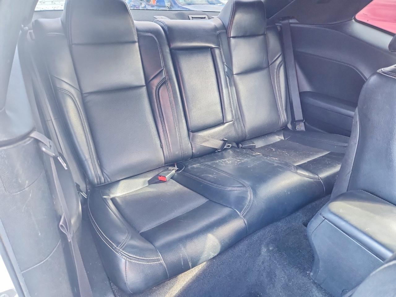 2015 Dodge Challenger Sxt - zdjęcie 10