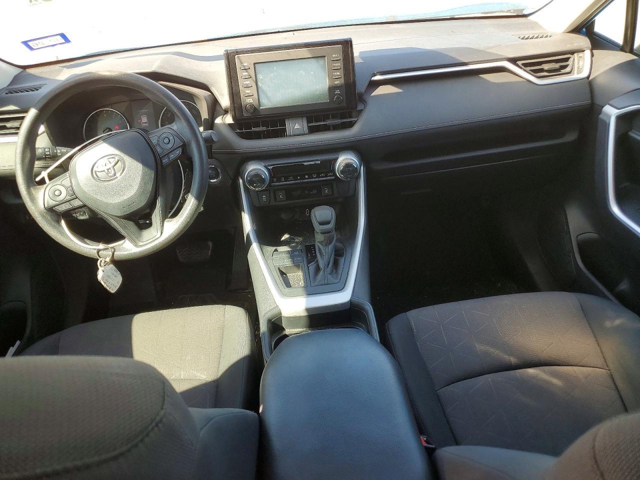 2019 Toyota Rav4 Xle - zdjęcie 8