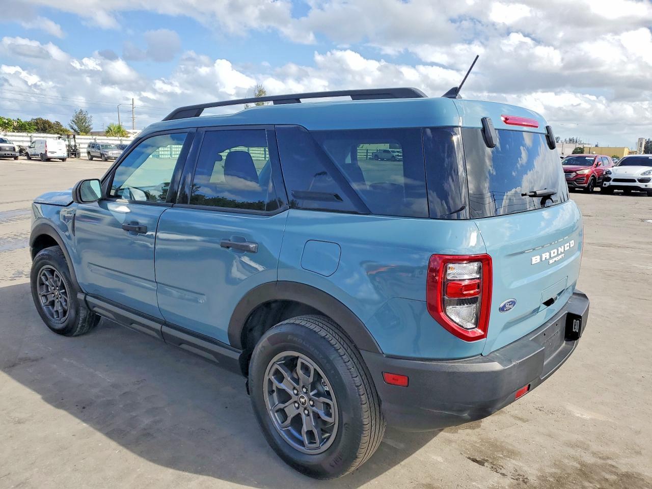 2023 Ford Bronco Sport Big Bend - zdjęcie 2