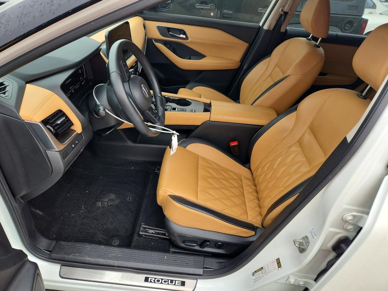 2021 Nissan Rogue Platinum - zdjęcie 7