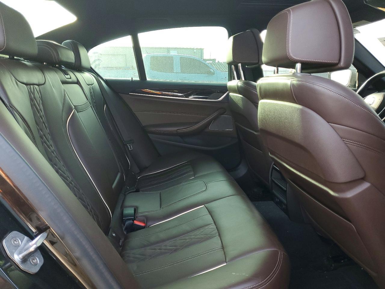 2019 BMW 540 Xi - zdjęcie 10