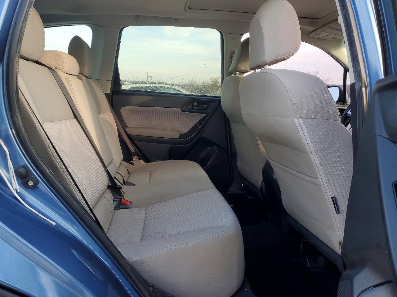 2017 Subaru Forester 2.5I Premium - zdjęcie 11