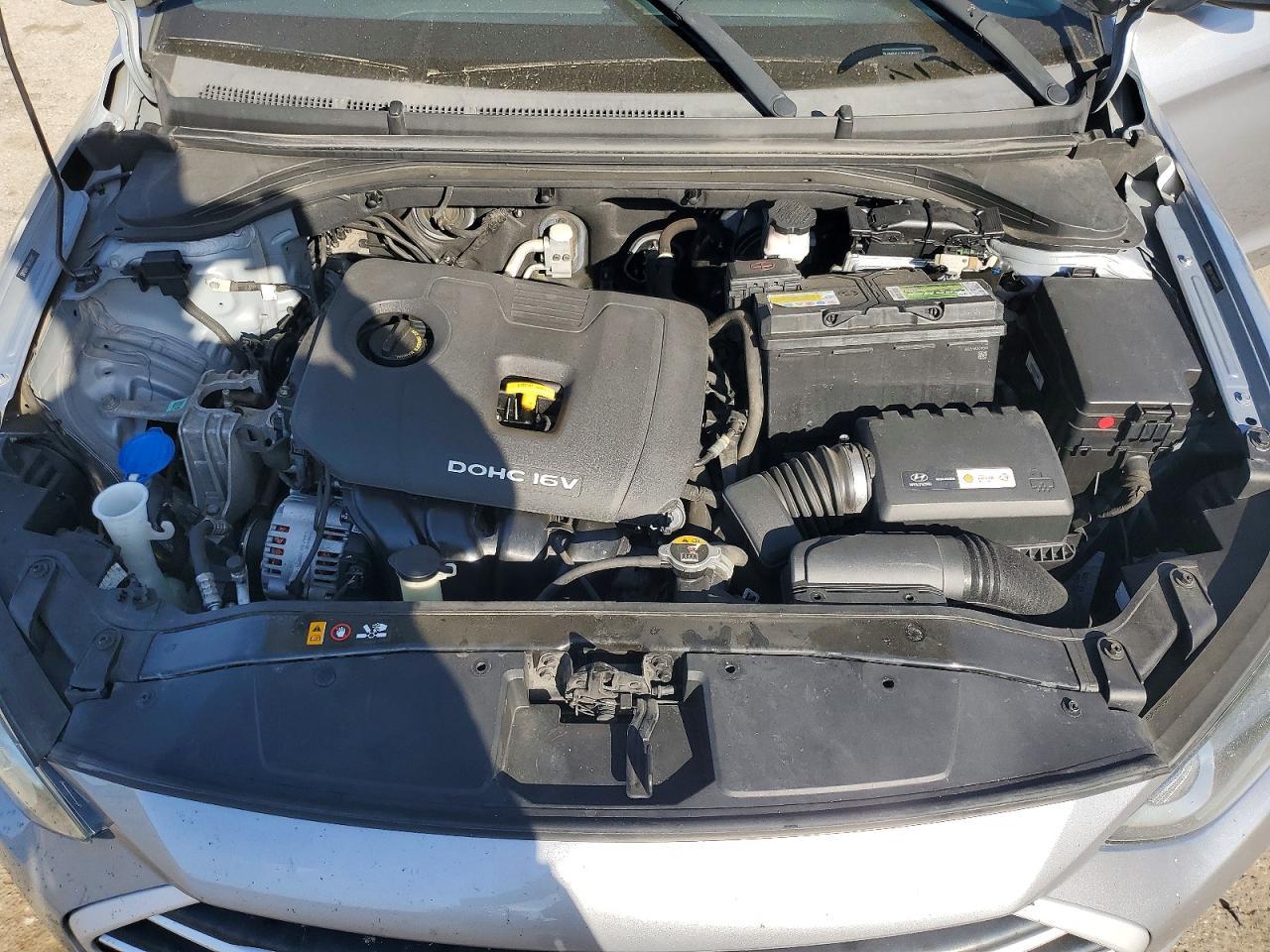 2017 Hyundai Elantra Se - zdjęcie 11