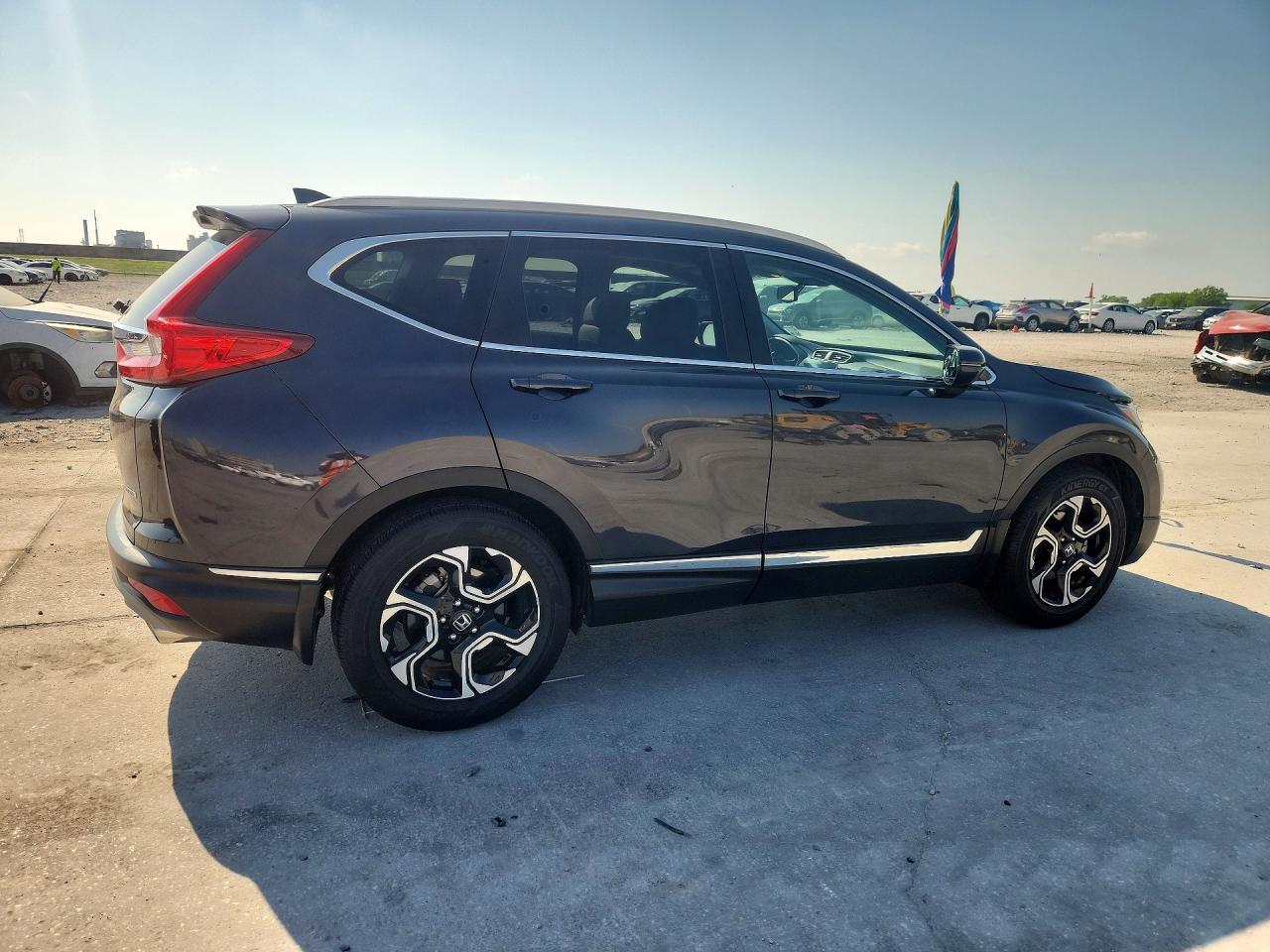 2019 Honda Cr-V Touring - zdjęcie 3