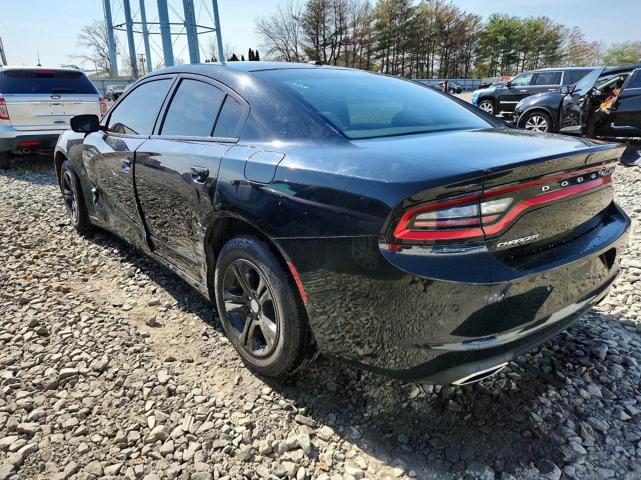 2019 Dodge Charger Sxt - zdjęcie 2
