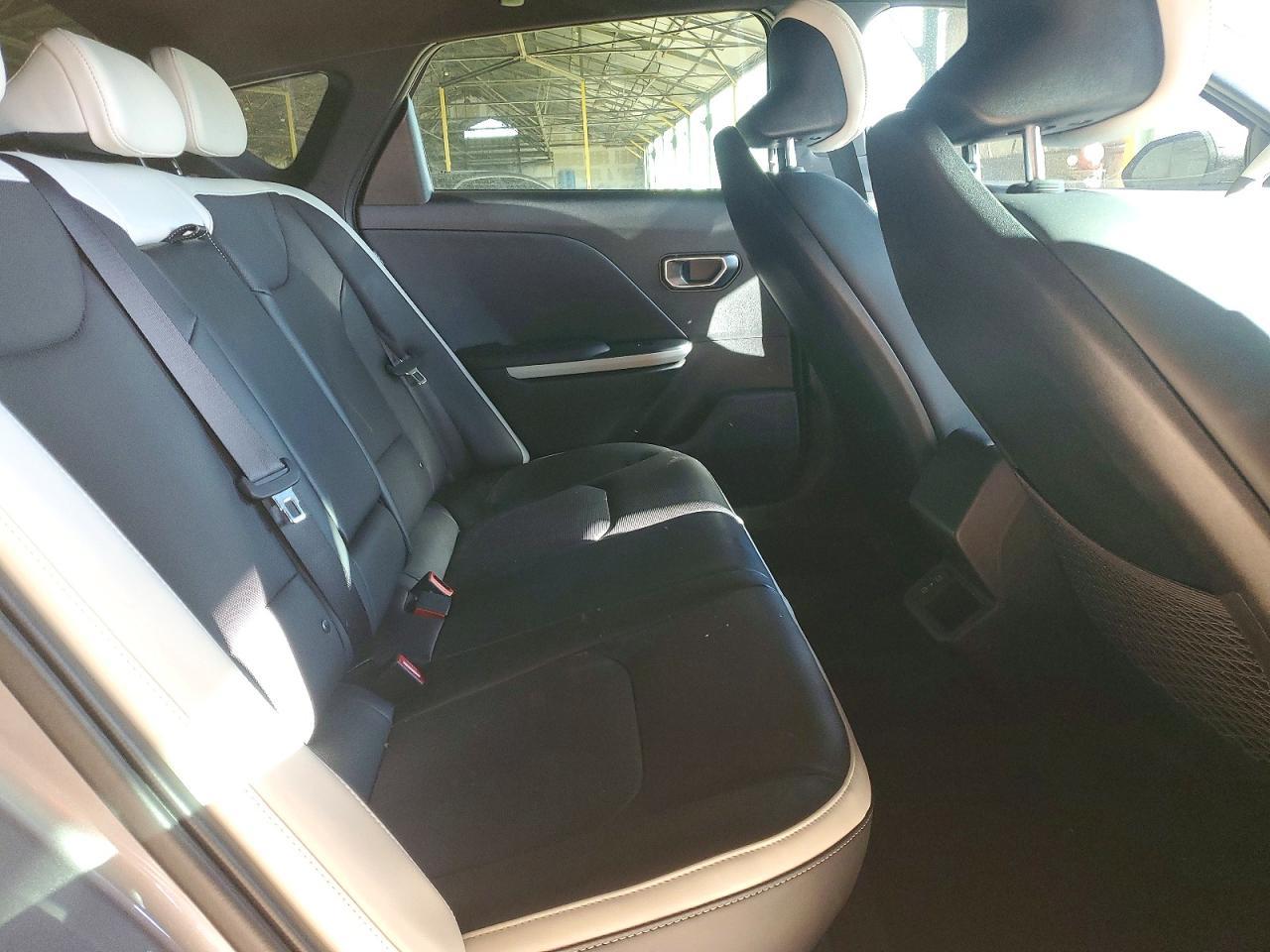 2025 Kia K4 Gt-Line - zdjęcie 10