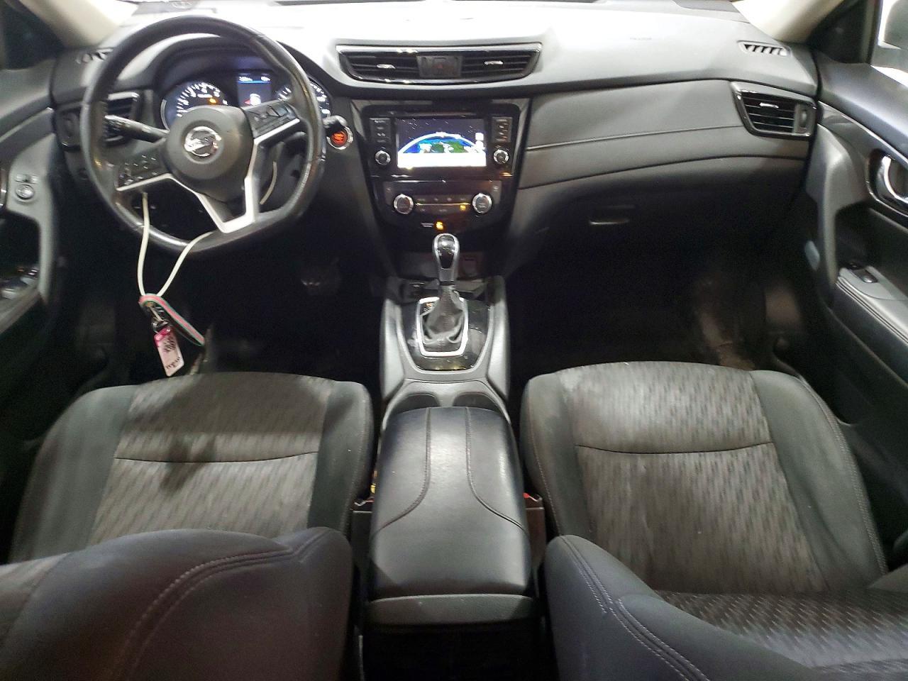 2020 Nissan Rogue Sv - zdjęcie 8