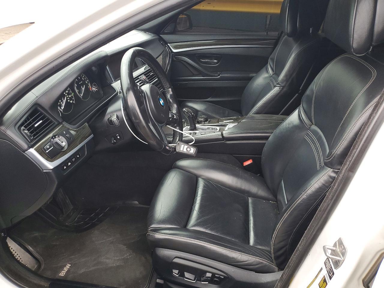 2015 BMW Seria 5 550i - zdjęcie 7