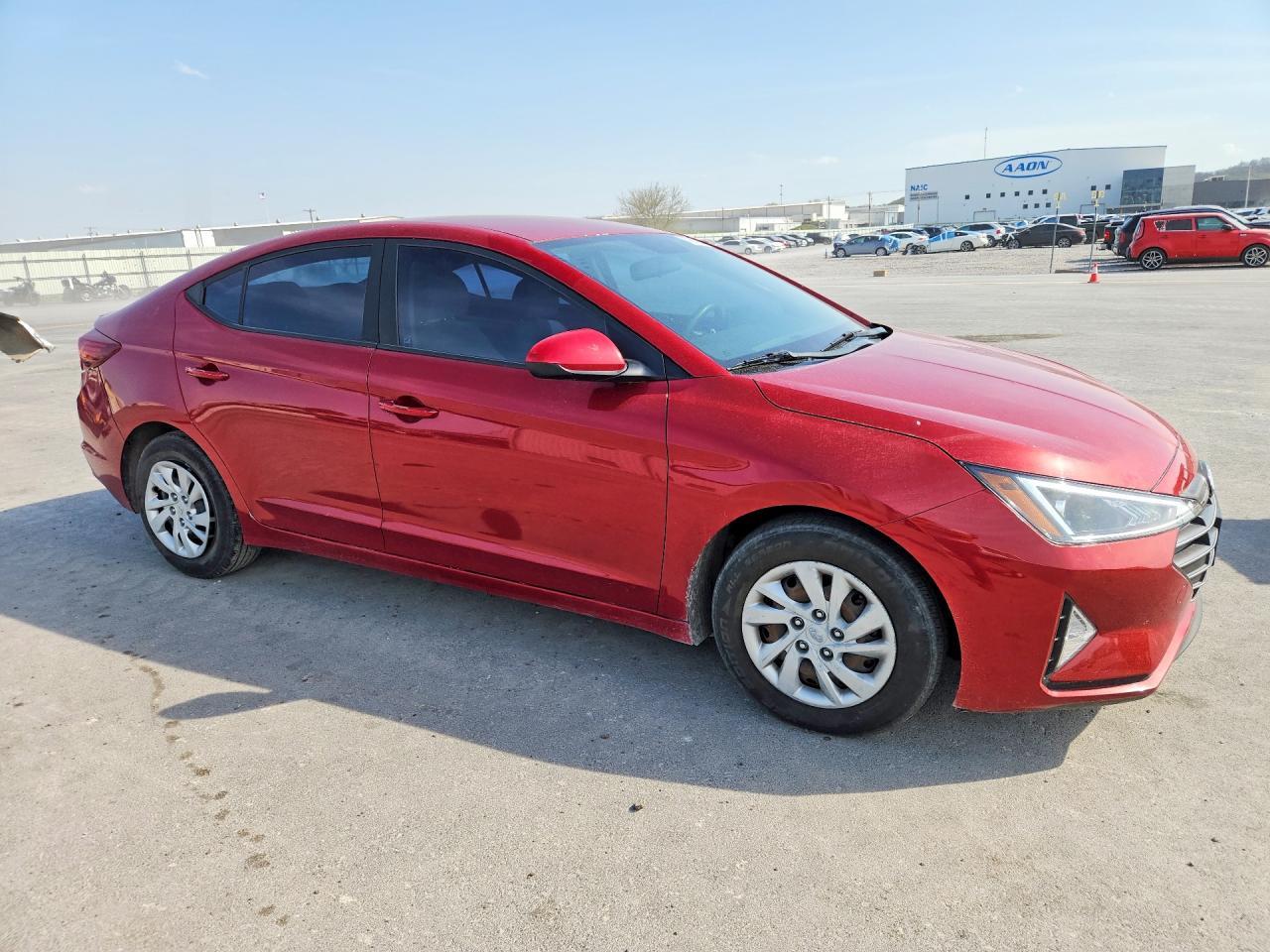 2019 Hyundai Elantra - zdjęcie 4