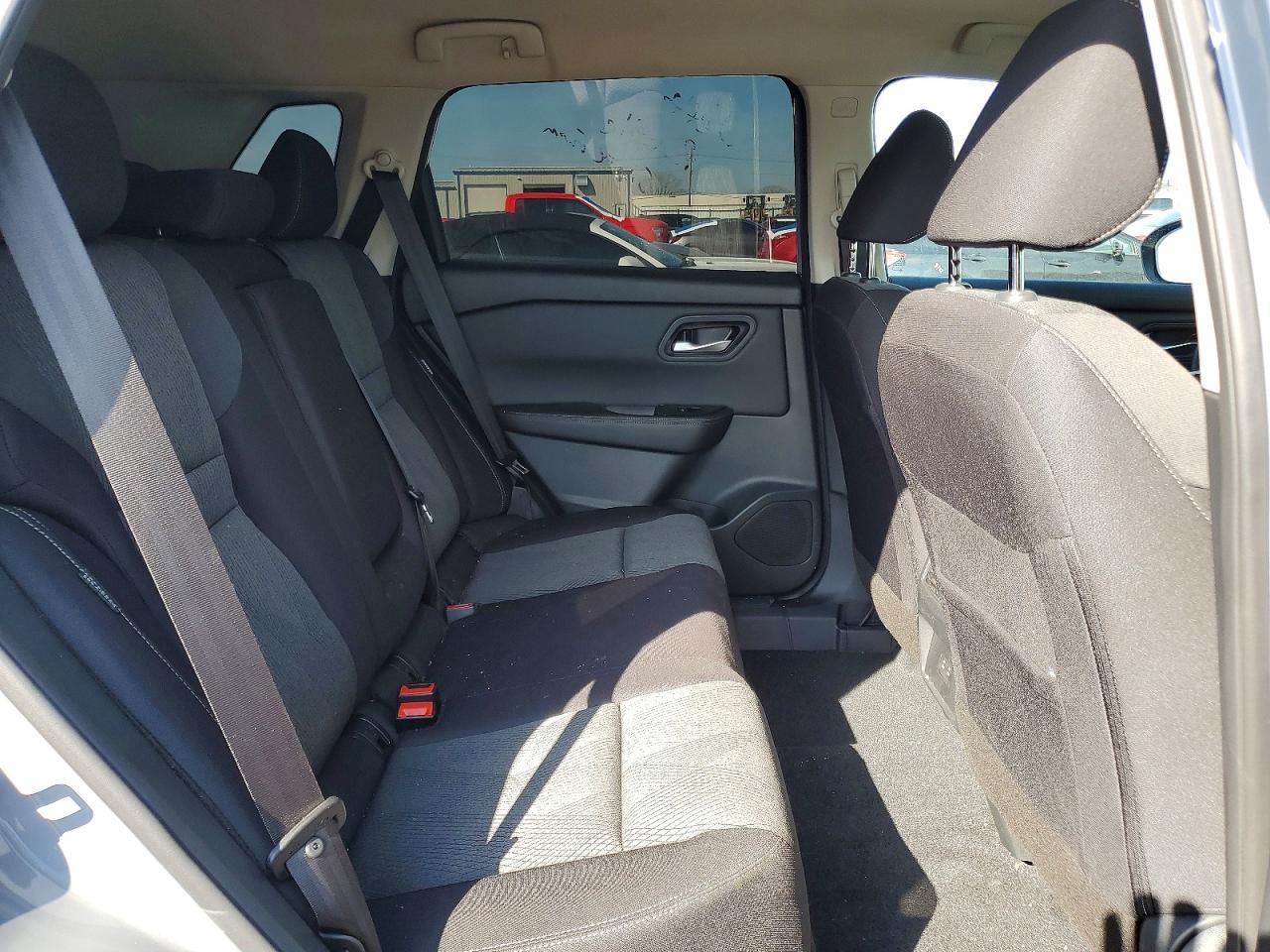 2026 Nissan Rogue Sv - zdjęcie 10