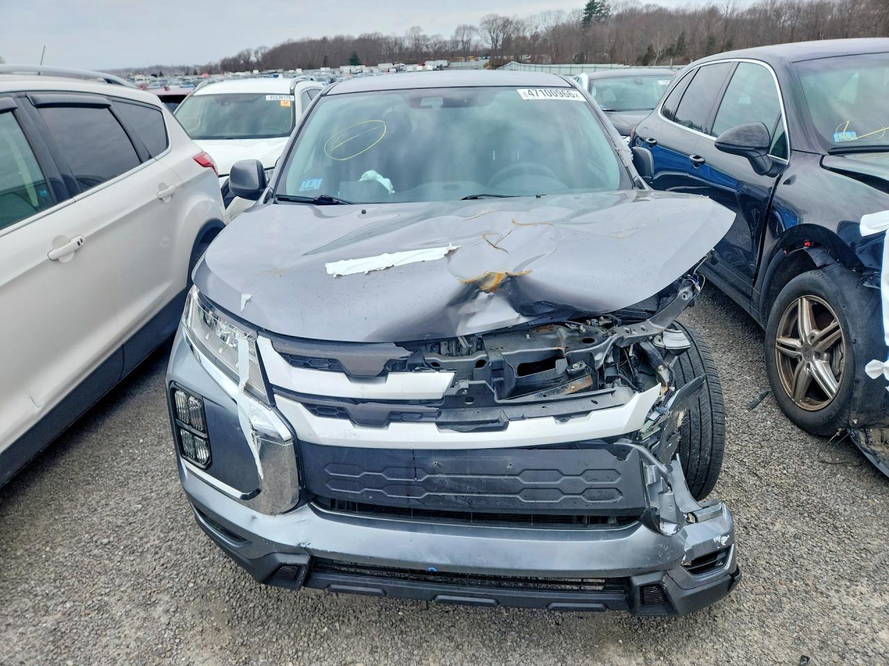 2021 Mitsubishi Outlander Sport Es - zdjęcie 5