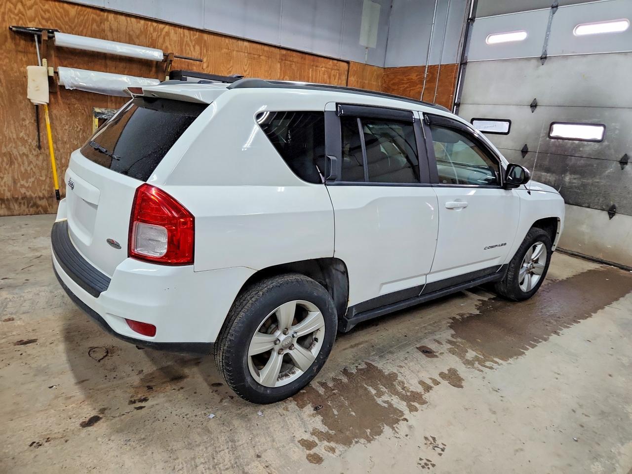 2013 Jeep Compass - zdjęcie 3