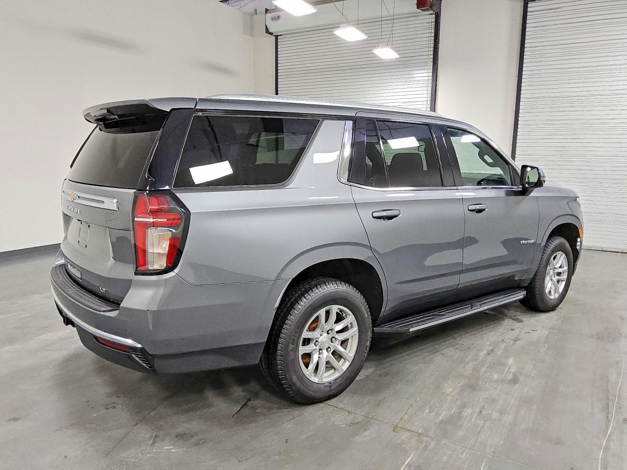 2021 Chevrolet Tahoe K1500 Lt - zdjęcie 3