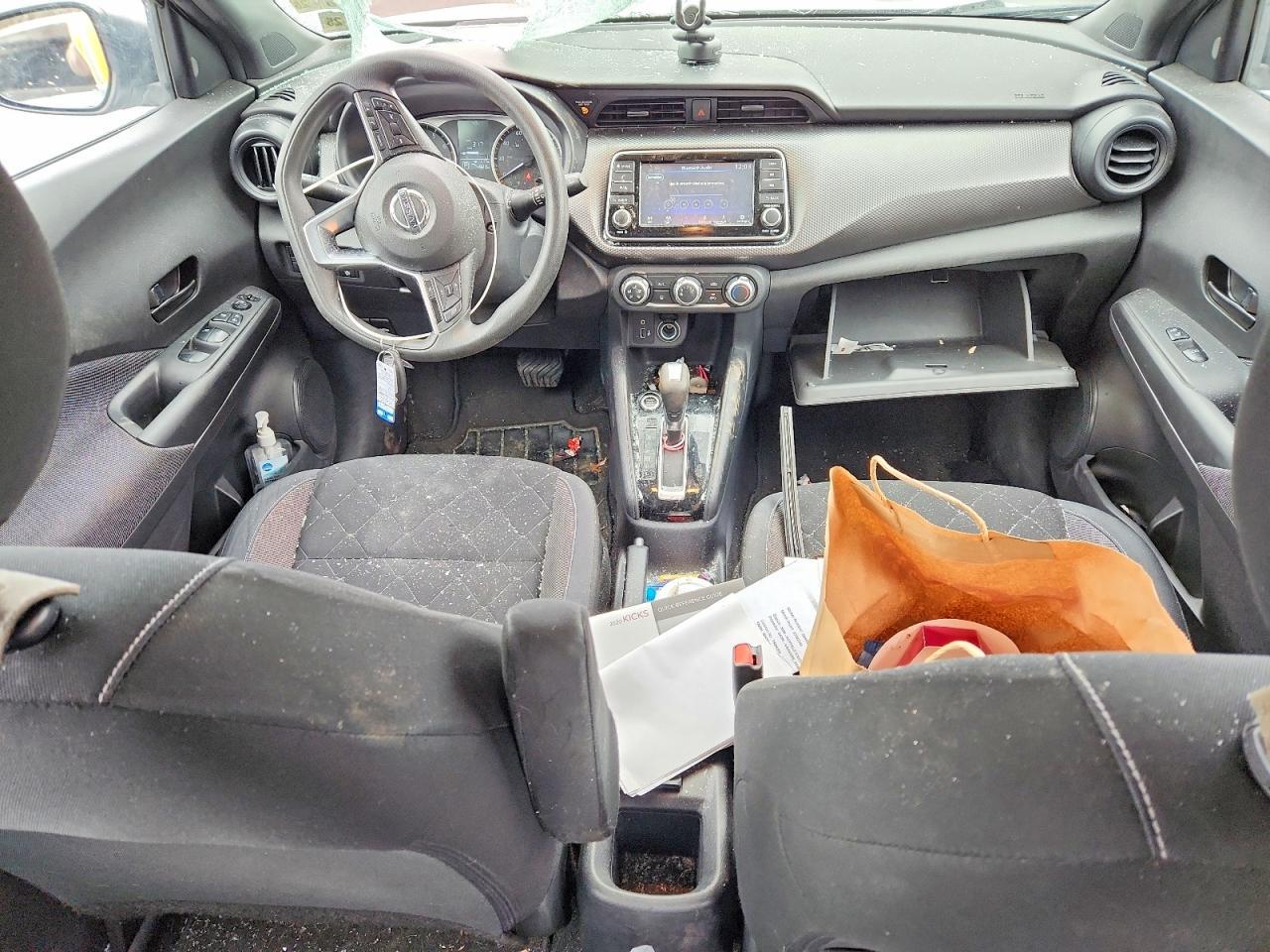 2020 Nissan Kicks S - zdjęcie 8