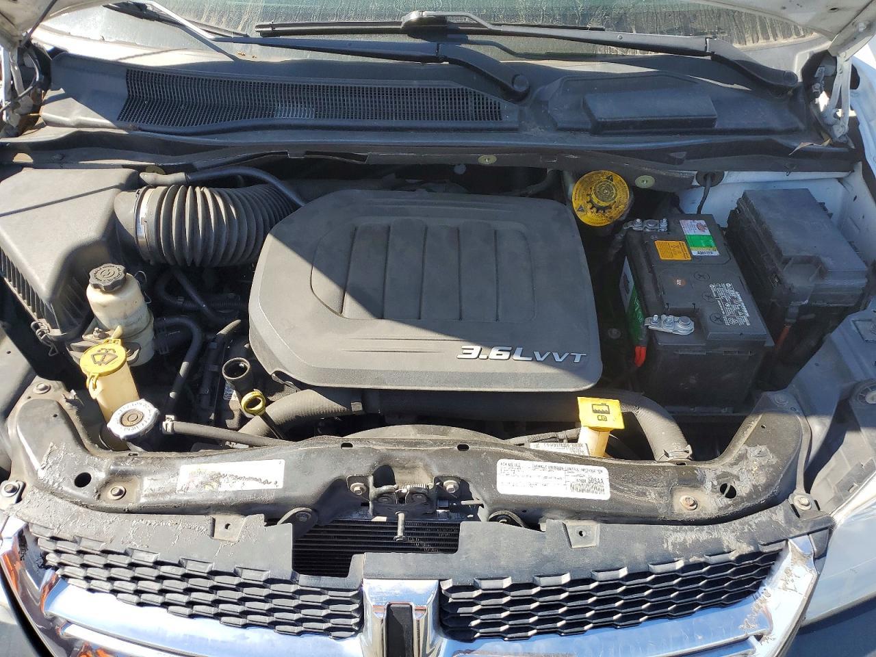 2016 Dodge Grand Caravan Se - zdjęcie 12