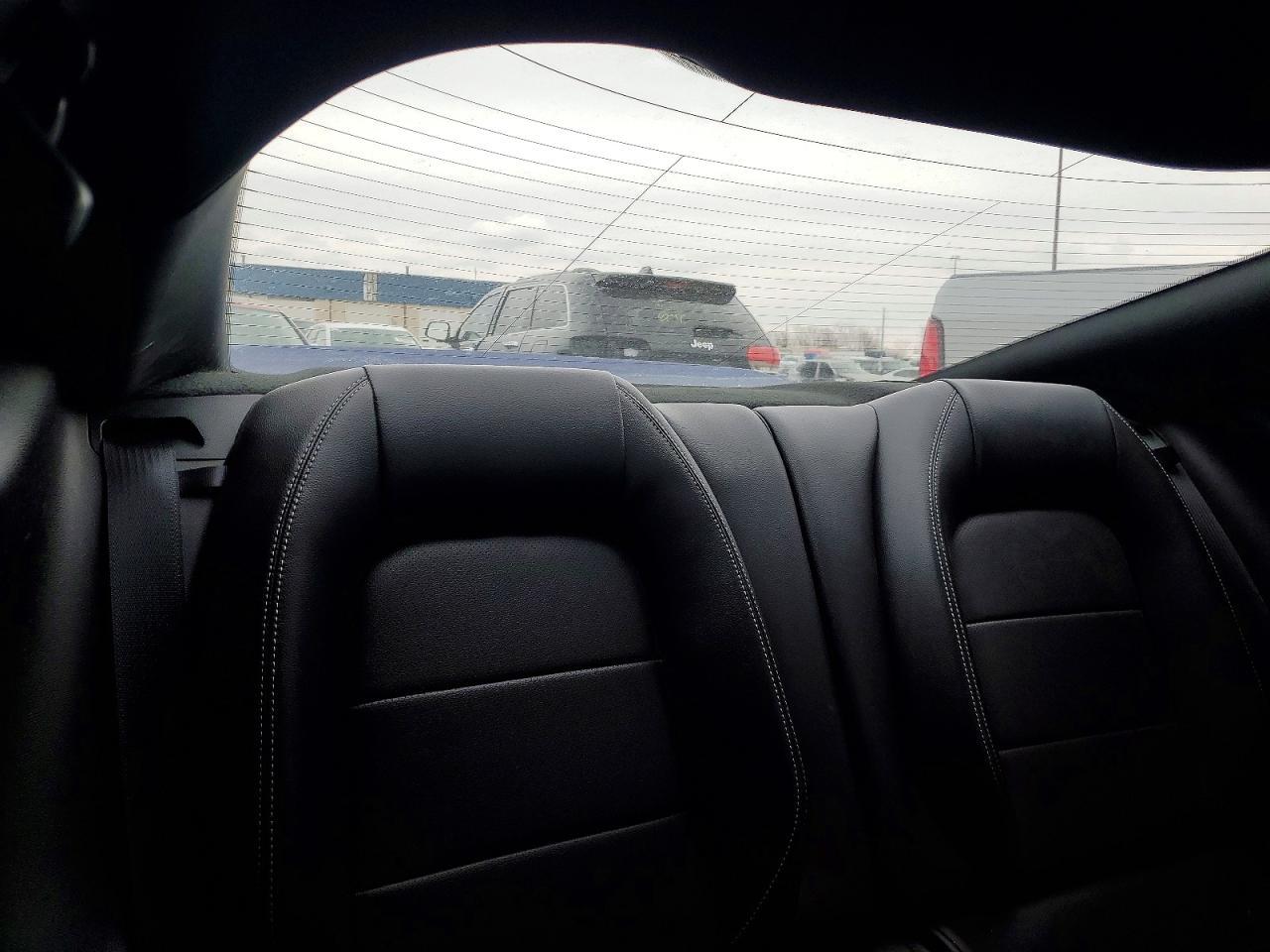 2016 Ford Mustang - zdjęcie 10