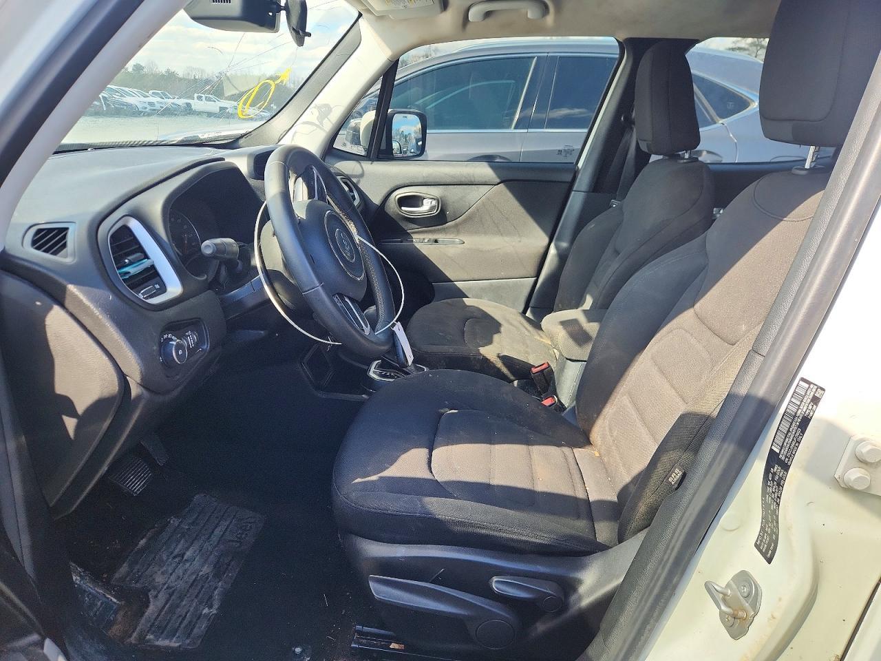 2018 Jeep Renegade Latitude - zdjęcie 7