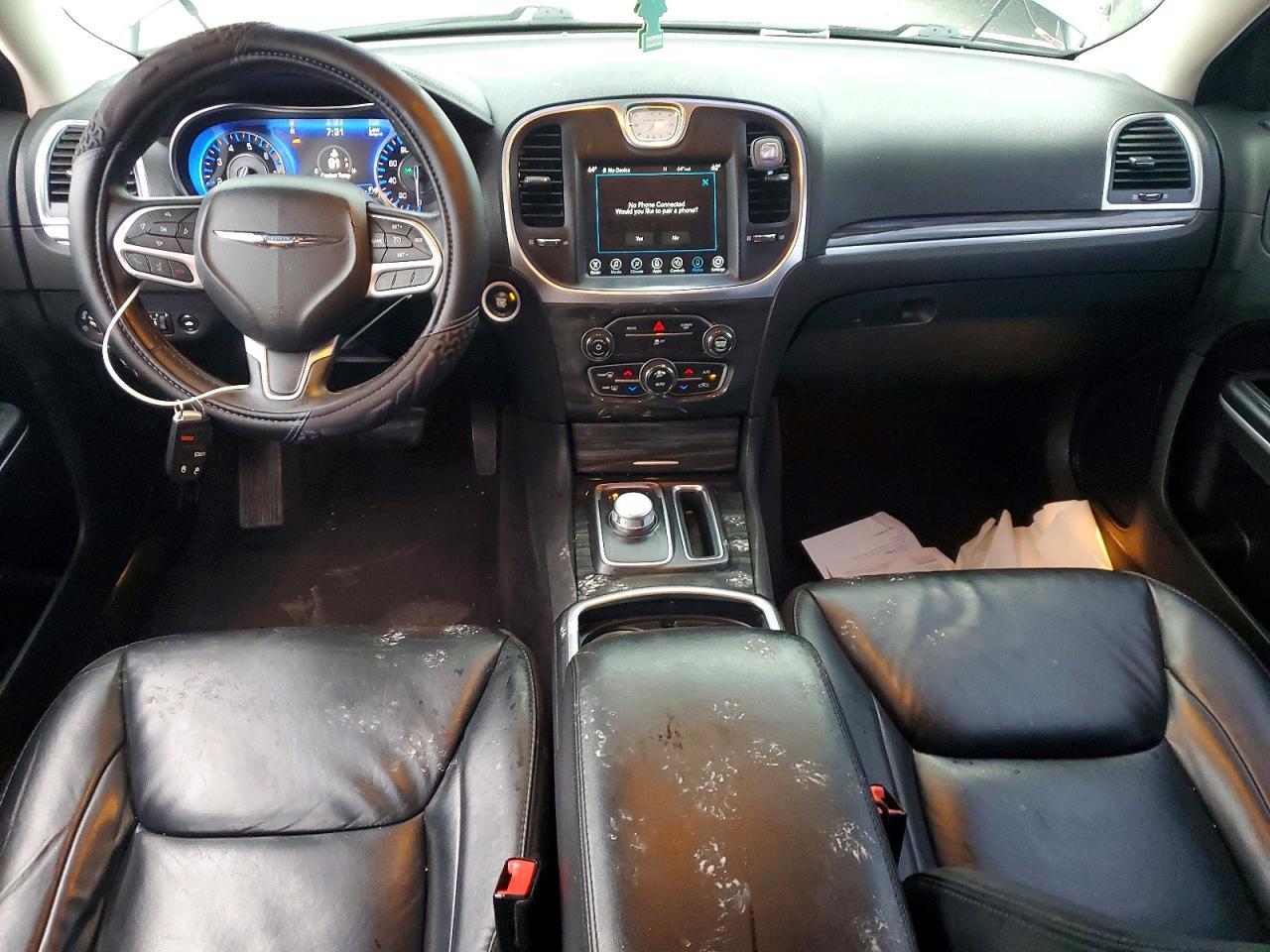 2017 Chrysler 300 Limited - zdjęcie 8