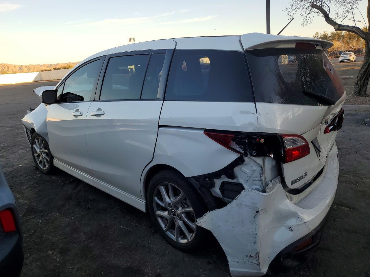 2014 Mazda 5 Touring - zdjęcie 2