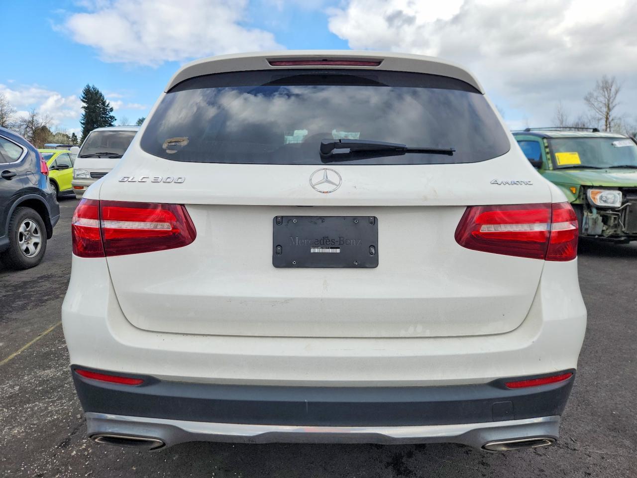 2018 Mercedes-Benz Glc 300 4Matic - zdjęcie 6