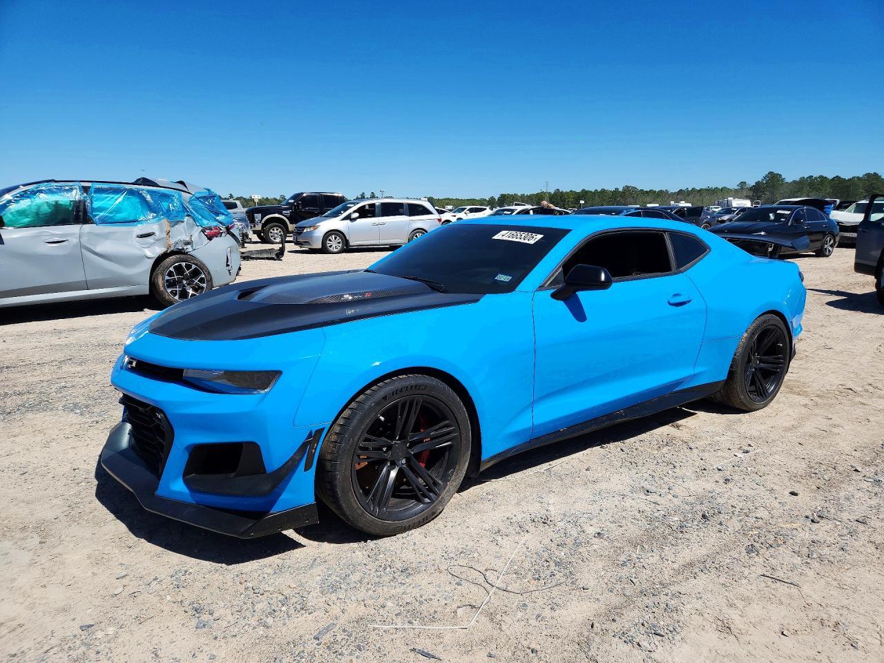 2022 Chevrolet Camaro Zl1 - zdjęcie główne
