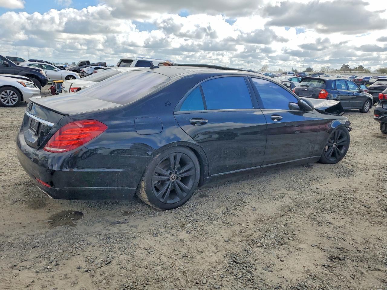 2015 Mercedes-Benz S 550 - zdjęcie 3