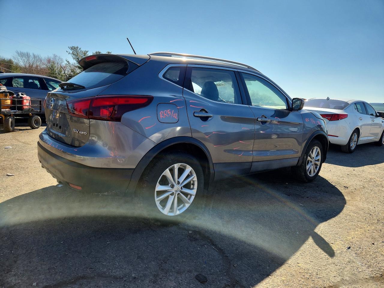 2017 Nissan Rogue Sport Sv - zdjęcie 3